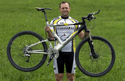 Dani Wyder mit Wheeler-Bike