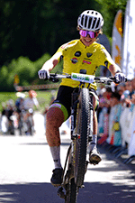 107-km-Siegerin Elodie Python